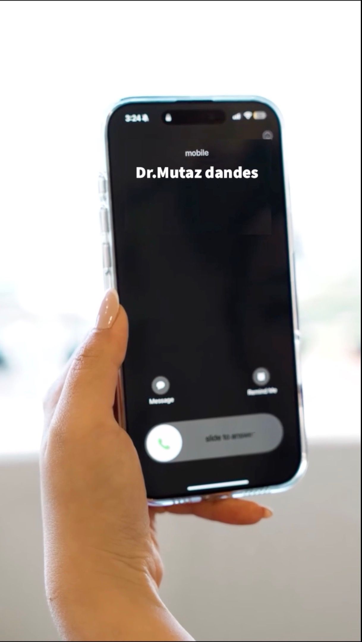 إعلان طبي لعيادة دكتور معتز